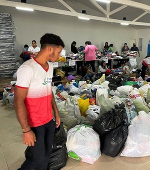 [Vídeo] Prefeitura de Penedo coloca dois locais para doações aos desabrigados na região