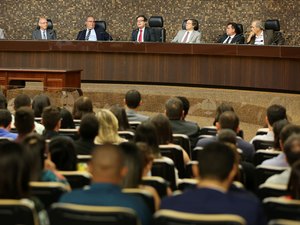 63 novos servidores tomam posse no Judiciário de Alagoas