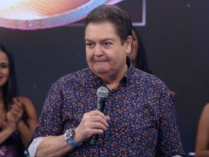 Sem dizer nomes, Faustão faz crítica política: “O imbecil que está lá”