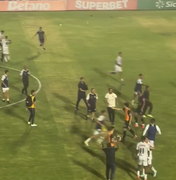 Confusão marca fim de ASA x Operário e elimina Alvinegro da Copa do Brasil em Arapiraca