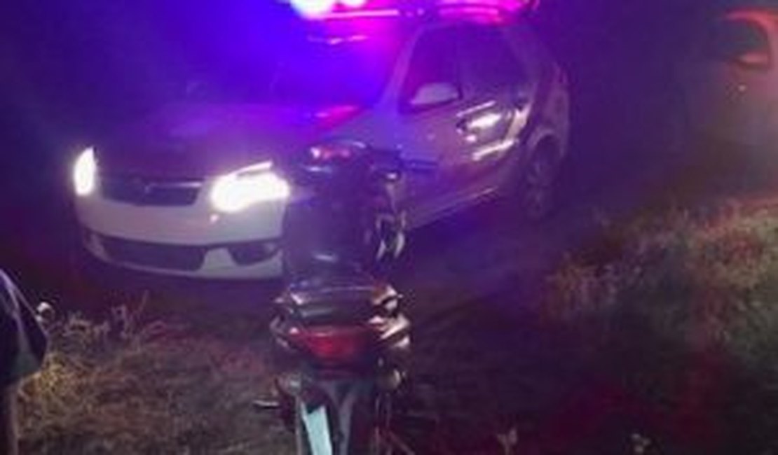 Polícia Civil recupera motocicleta roubada e prende acusado de assalto