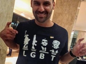 Eduardo Bolsonaro ironiza sigla LGBT em camiseta
