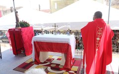 Religiosos celebram a festa do co-padoreiro da cidade