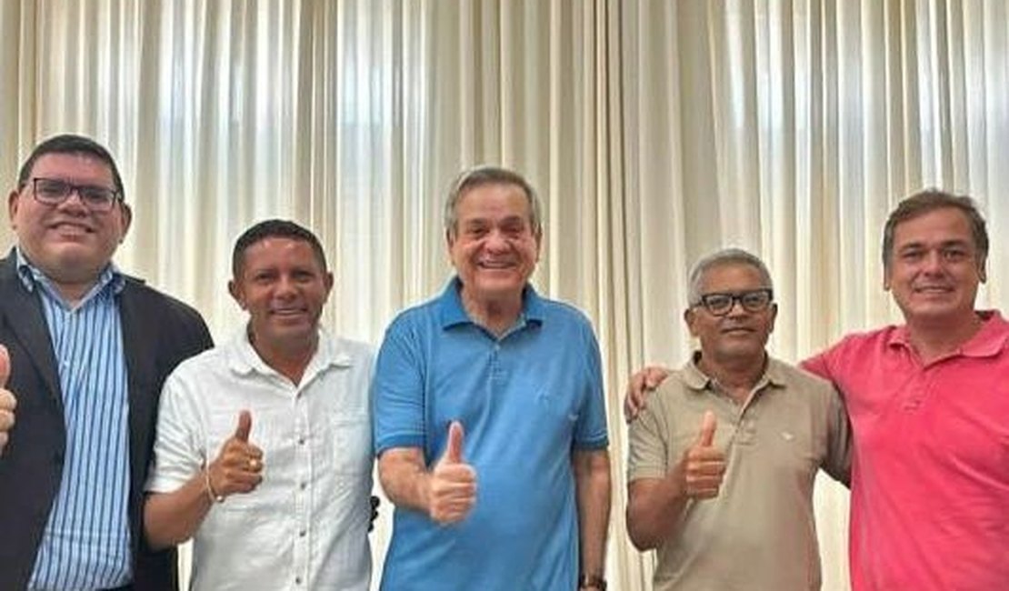 Para ficar vivo na política de Delmiro Gouveia, PT recebe apoio de Ronaldo Lessa