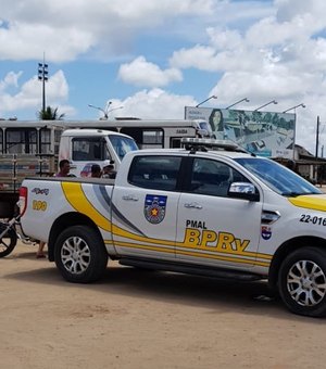 Fiscalização notifica veículos irregulares em São Miguel dos Campos