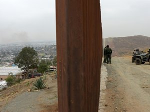 Brasileira de 2 anos desaparece na divisa entre México e EUA