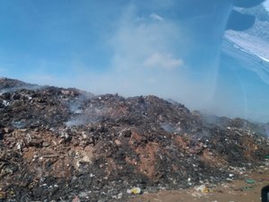 Prefeitos alagoanos se reúnem para discutir destino dos lixões 