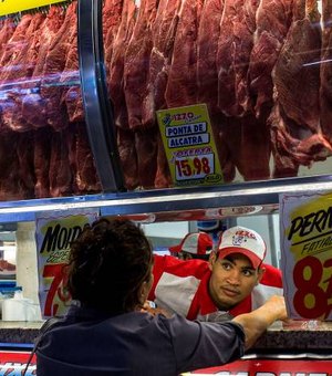 Teste identifica irregularidades em carnes de seis empresas