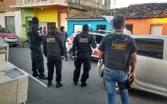 Operação contra homicídio e outros crimes, na Rua 16 de setembro, em Arapiraca