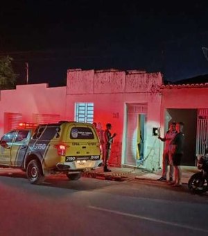 Homicídio a tiros assusta moradores no centro de Palmeira dos Índios às vésperas do Festival de Inverno