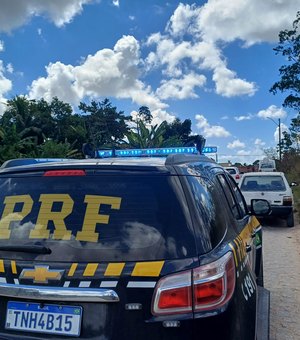 Homem é preso em Satuba ao ser flagrado pela PRF com motocicleta com queixa de roubo