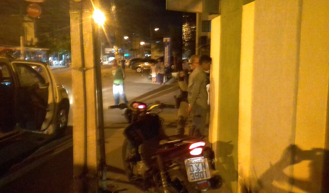 PM apreende adolescentes, impede roubo e recupera moto em Maceió