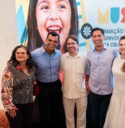 Prefeito Rodrigo Cunha e primeira-dama Millane Hora lançam projeto de música para alunos da rede municipal