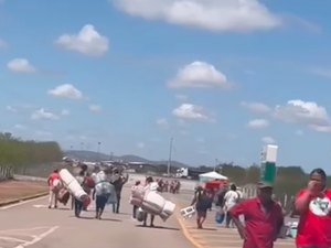 Grupo ligado ao Movimento Sem-Terra invade mineradora Vale Verde em Craíbas