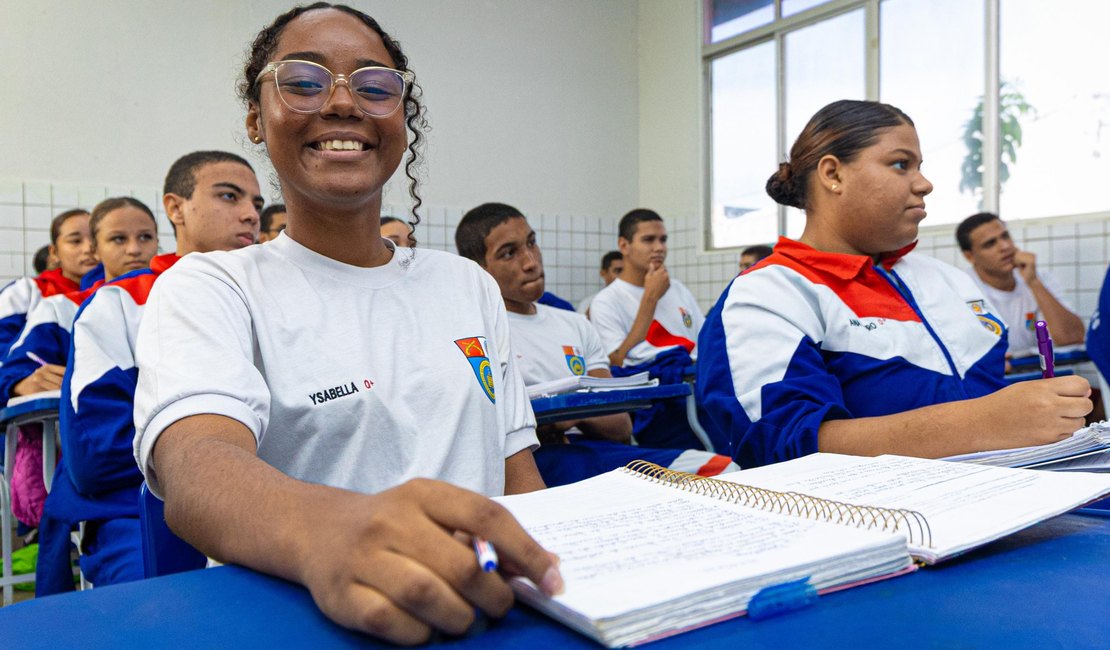 Provas para admissão no Colégio Tiradentes acontecem neste domingo (14)