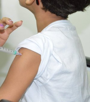 Alagoas recebe mais de nove mil doses da vacina Pneumo 20 para crianças de até cinco anos
