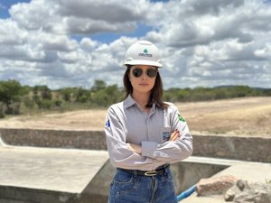 Mulheres e Ciência: O impacto do trabalho de uma bióloga no Canal do Sertão de Alagoas