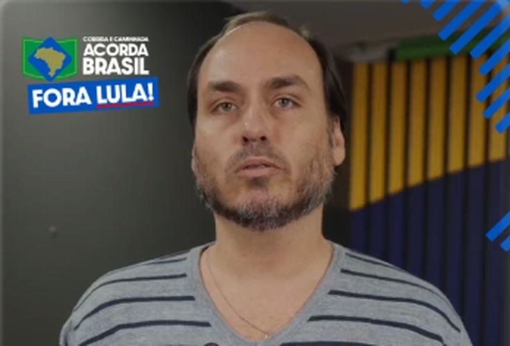 Carlos Bolsonaro pode ‘entregar’ chapa majoritária do PL durante corrida Fora Lula, no domingo
