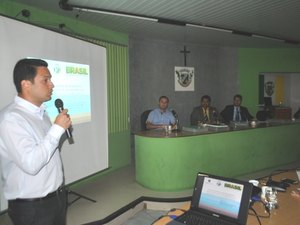 Diagnóstico do Plano Municipal de Saneamento Básico é apresentado na Câmara