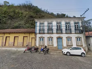 PM resgata mulher mantida 3 anos em cárcere privado por marido em MG