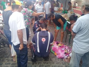 Mulher desmaia enquanto fazia compras em feira de Arapiraca