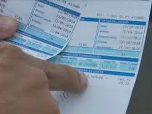 Ambulantes que trabalharão nas prévias denunciam abuso em taxas da Equatorial