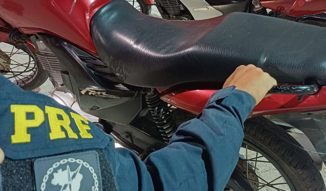Polícia apreende duas motocicletas com irregularidades em União dos Palmares