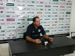 Vica lamenta derrota e fala em reestruturação do ASA