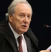 STF proíbe Damares de abrir Disque 100 para não vacinados