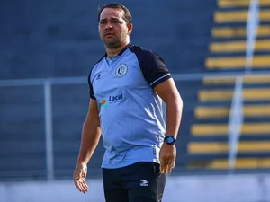 ASA anuncia saída de Dico Woolley após derrota para o CRB