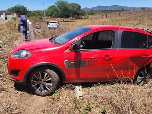 Caminhão trator provoca acidente na BR-316 e causa engavetamento entre veículos