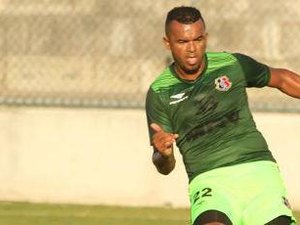 Atacante Zé Carlos alega problemas pessoais e deixa o Santa Cruz