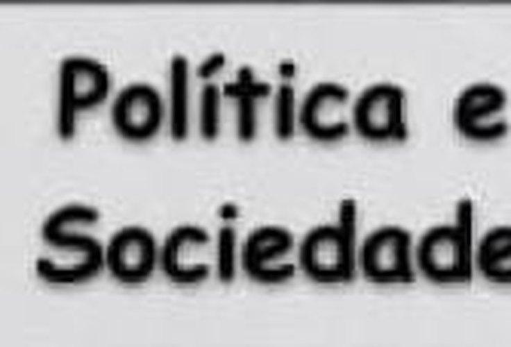 É um grande equívoco dizer que não precisa e que não se incomoda com política