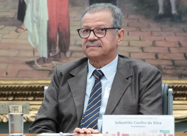 Desembargador alagoano pede prisão de Moraes por envolvimento com Vorcaro