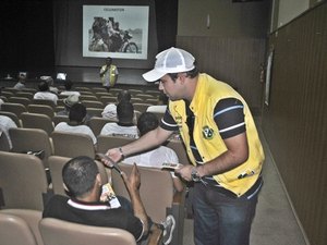 SMTT realiza palestra sobre direção defensiva na SIPAT da Eletrobras