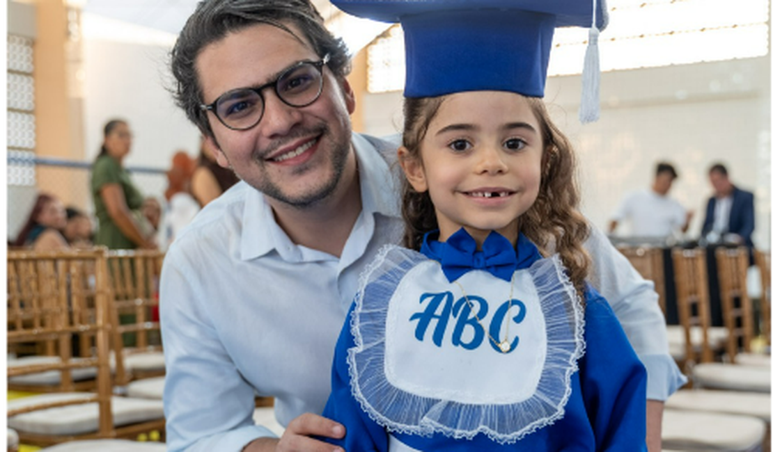 Investimentos na educação marcam gestão Eduardo Bulhões em 2025 em Santana do Ipanema