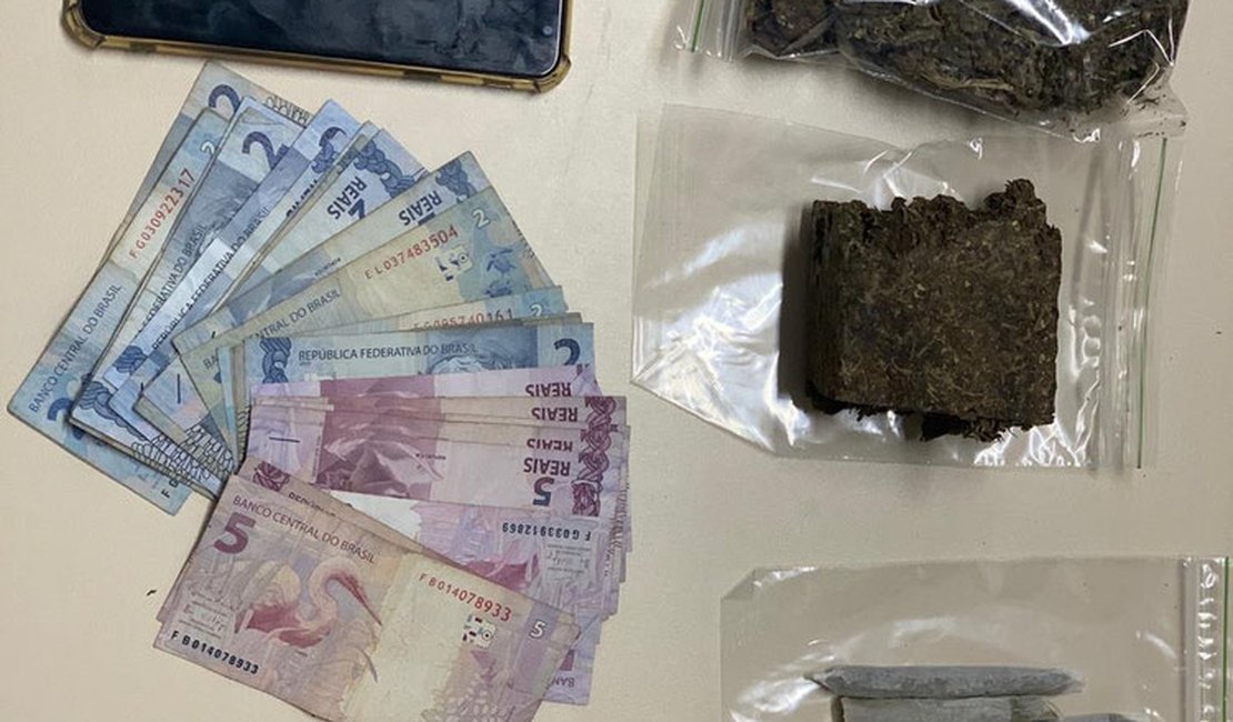 Polícia Civil prende homem acusado de tráfico de drogas na Ponta Verde