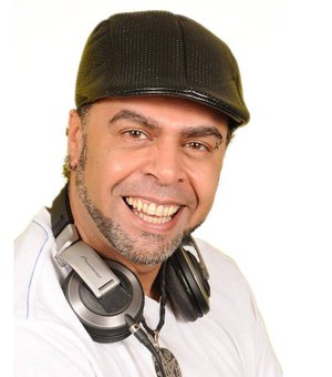 Uma das principais vozes do rádio brasileiro, Alexander Hunt morre em São Paulo