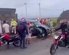 Carro colide contra muro às margens da Av. Rota do Mar em Maceió