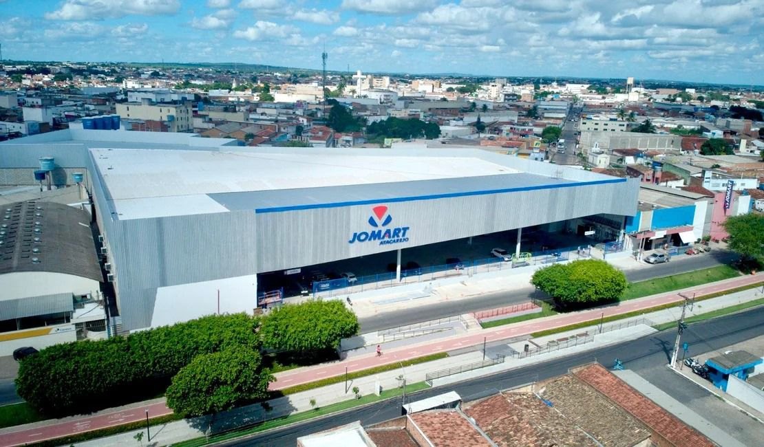 Jomart lança campanha “Aniversário Premiado” com mais de 40 prêmios para os clientes