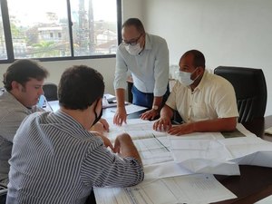Fernando Cavalcante anuncia retomada de obras em Matriz de Camaragibe