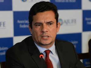 Moro pede que PGR investigue presidente da OAB