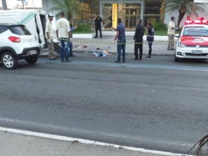 Feirante é assassinado com tiro na cabeça na Av. Fernandes Lima