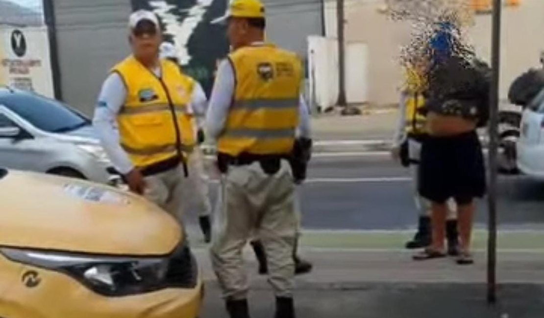 Suspeito de assalto é capturado pela Ronda no Bairro na Avenida Cachoeira do Meirim