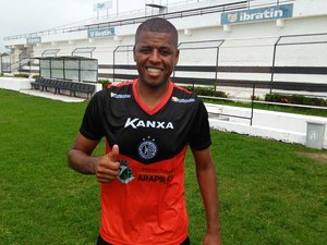 [Vídeo] De volta ao ASA, Audálio se apresenta e faz primeiro treino com elenco alvinegro