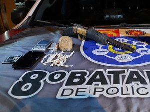 Dois homens são presos por tráfico de drogas em Satuba