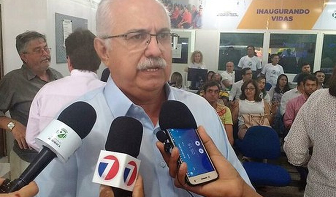 Crise em Arapiraca ainda pode causar exoneração de mais um secretário de Teófilo 