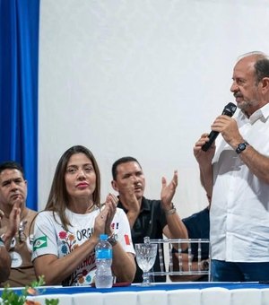 Em Olho D’Água das Flores, Antonio Albuquerque defende união política