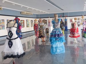 Exposições celebram legado de Achiles Escobar e as memórias da infância de Persivaldo Figueirôa