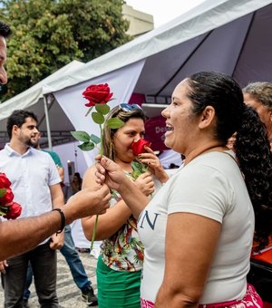 Rodrigo Cunha celebra Dia das Mães com mulheres em Arapiraca